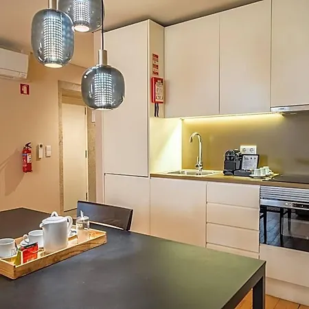 Youropo - Taipas Hotel Porto